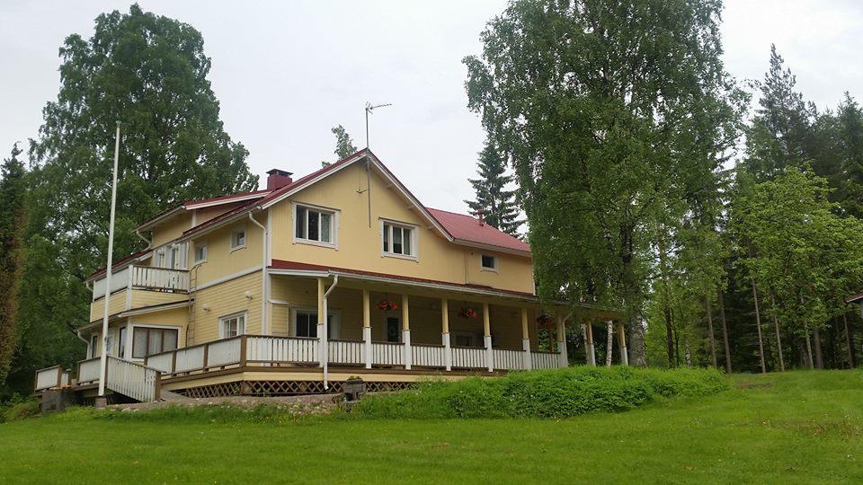 Tuhannen Tarinan Talo Kannuskoski Exterior photo